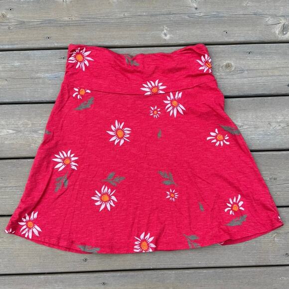 Toad & Co Dresses & Skirts - Toad & Co. size S Chaka Cotton Blend Daisy Floral Red Mini Skirt